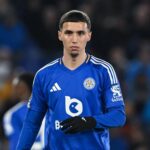 الميركاتو الصيفي.. ليستر سيتي يرفض تسريح الخنوس لكريستال بالاس