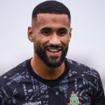 النادي المكناسي يدعم صفوفه بخدمات العربي الناجي