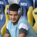 لاتسيو يحدد موعد عودة بلحيان إلى الملاعب بعد تعافيه من الإصابة