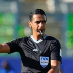 جلال جيد يُشْهر 13 بطاقة ملونة في نزال الأرجنتين والمكسيك وأداؤه يلقى الاستحسان